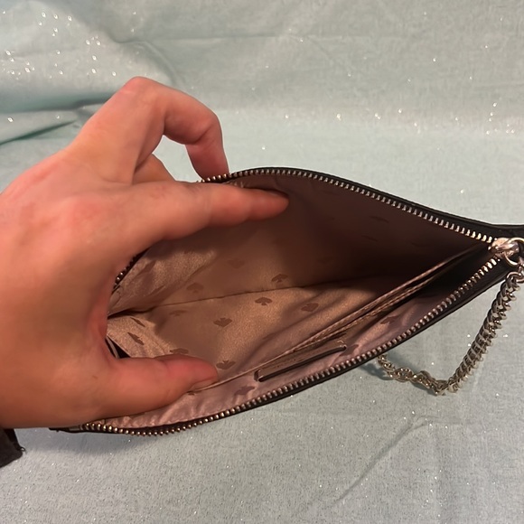 COLLECTIBLE NWT Kate Spade Wristlet - Picture 2 of 9